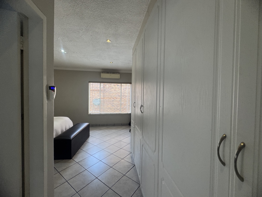 3 Bedroom Property for Sale in Beyers Park Gauteng