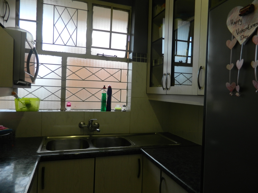 2 Bedroom Property for Sale in Germiston South Gauteng
