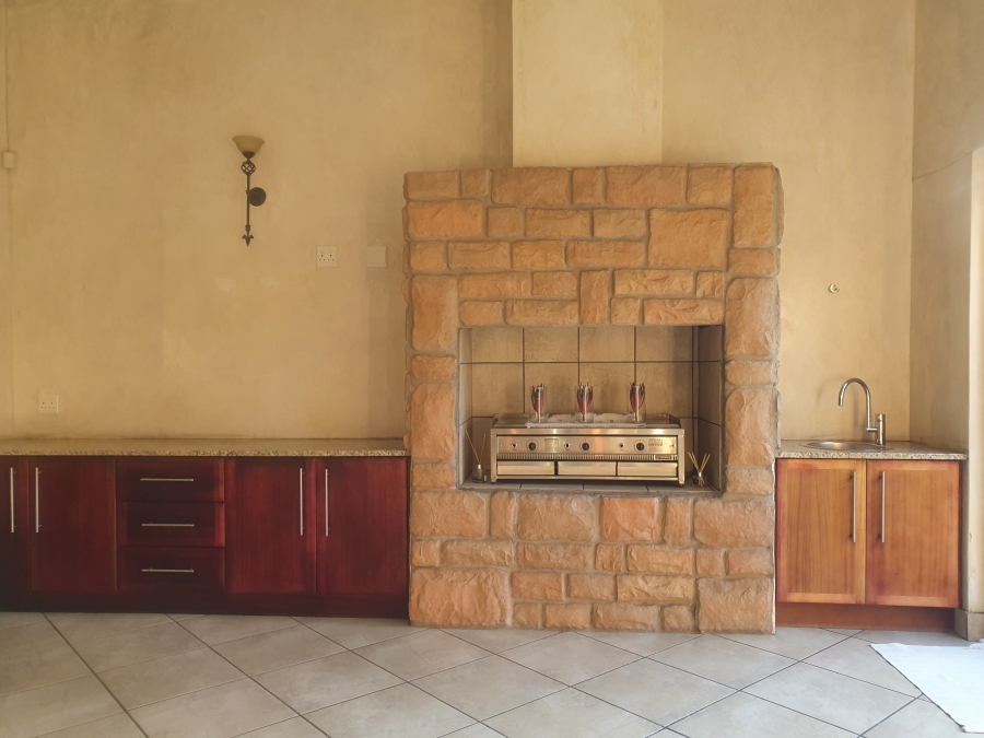 3 Bedroom Property for Sale in Eldo Glen Gauteng