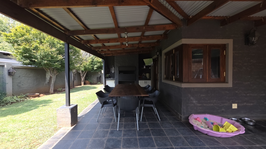 2 Bedroom Property for Sale in Eldo Lakes Estate Gauteng