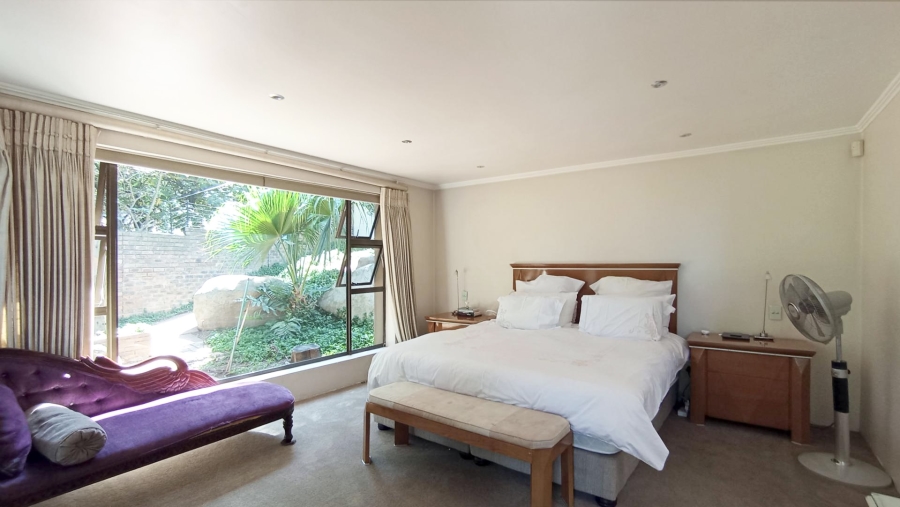 6 Bedroom Property for Sale in Morningside Gauteng