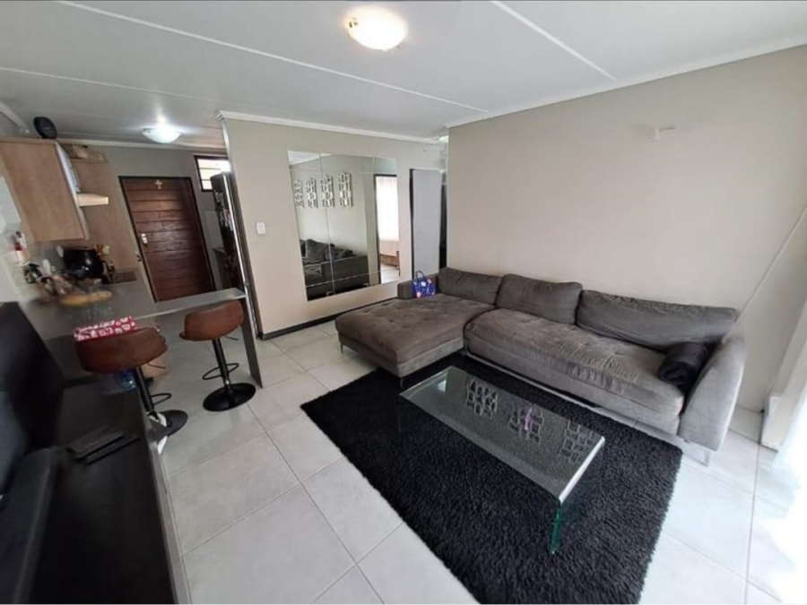 2 Bedroom Property for Sale in Amberfield Gauteng