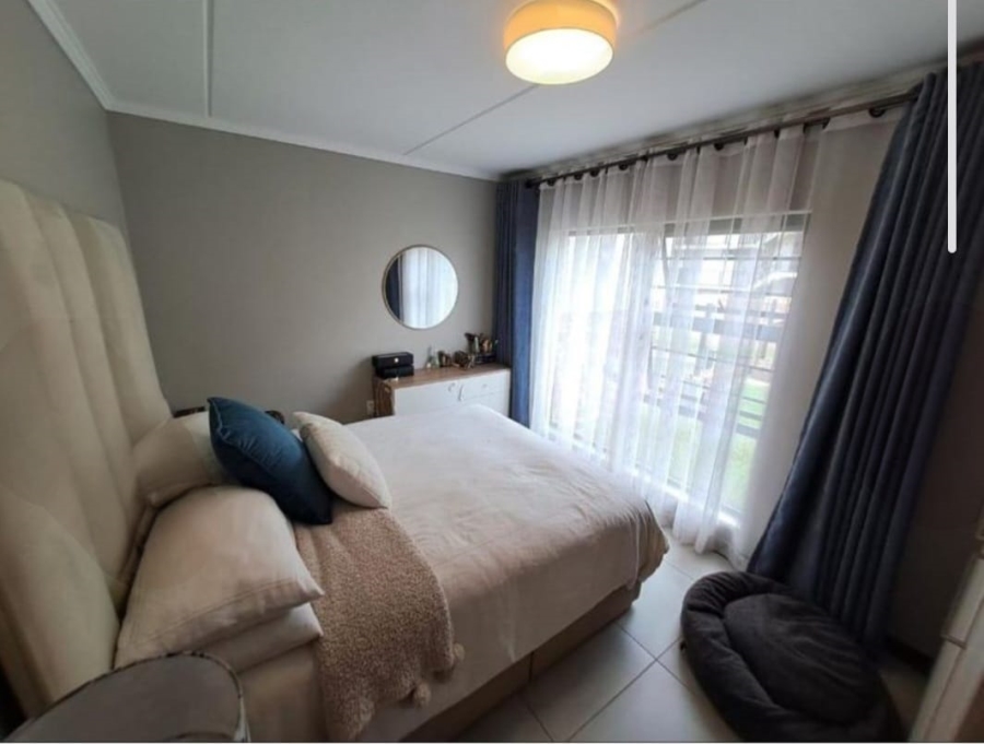 2 Bedroom Property for Sale in Amberfield Gauteng