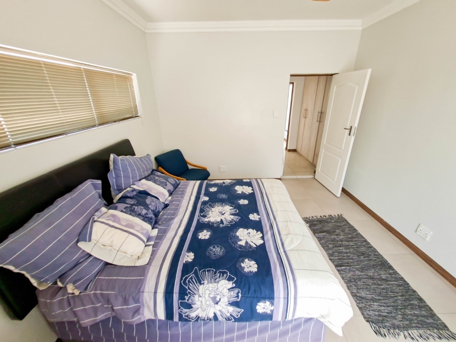 To Let 5 Bedroom Property for Rent in Eldo Ridge Estate Gauteng