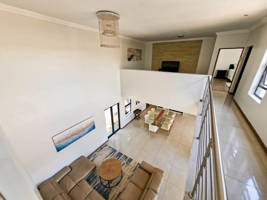 To Let 5 Bedroom Property for Rent in Eldo Ridge Estate Gauteng