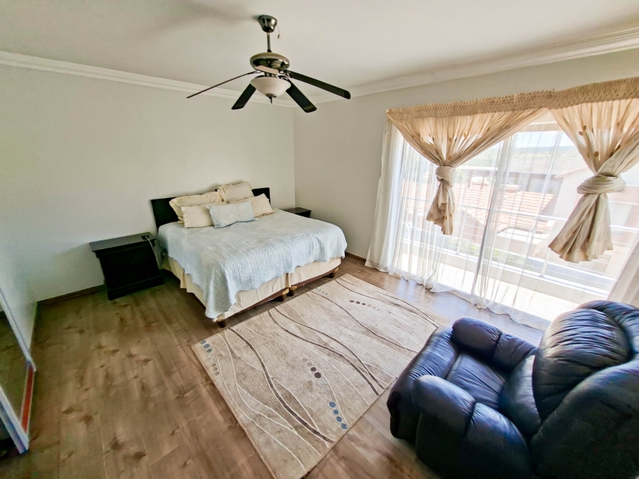 To Let 5 Bedroom Property for Rent in Eldo Ridge Estate Gauteng