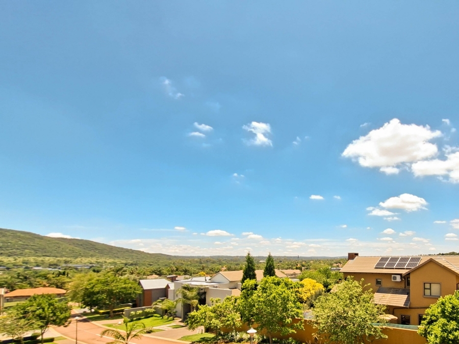 To Let 5 Bedroom Property for Rent in Eldo Ridge Estate Gauteng