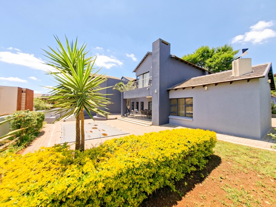 To Let 5 Bedroom Property for Rent in Eldo Ridge Estate Gauteng