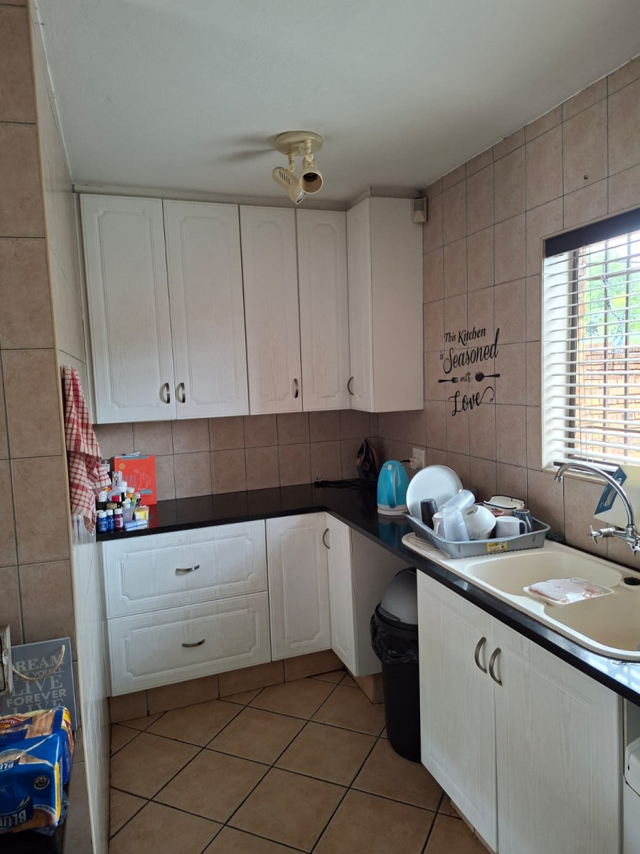 3 Bedroom Property for Sale in Klopperpark Gauteng