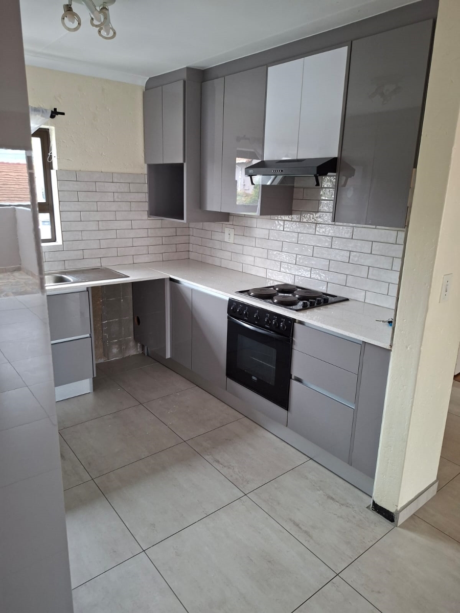 To Let 2 Bedroom Property for Rent in Eden Glen Gauteng