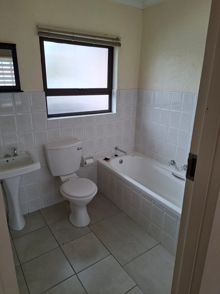 To Let 2 Bedroom Property for Rent in Eden Glen Gauteng