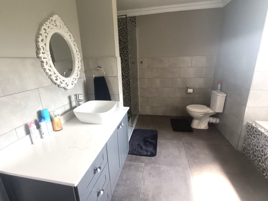 4 Bedroom Property for Sale in Rynfield Gauteng