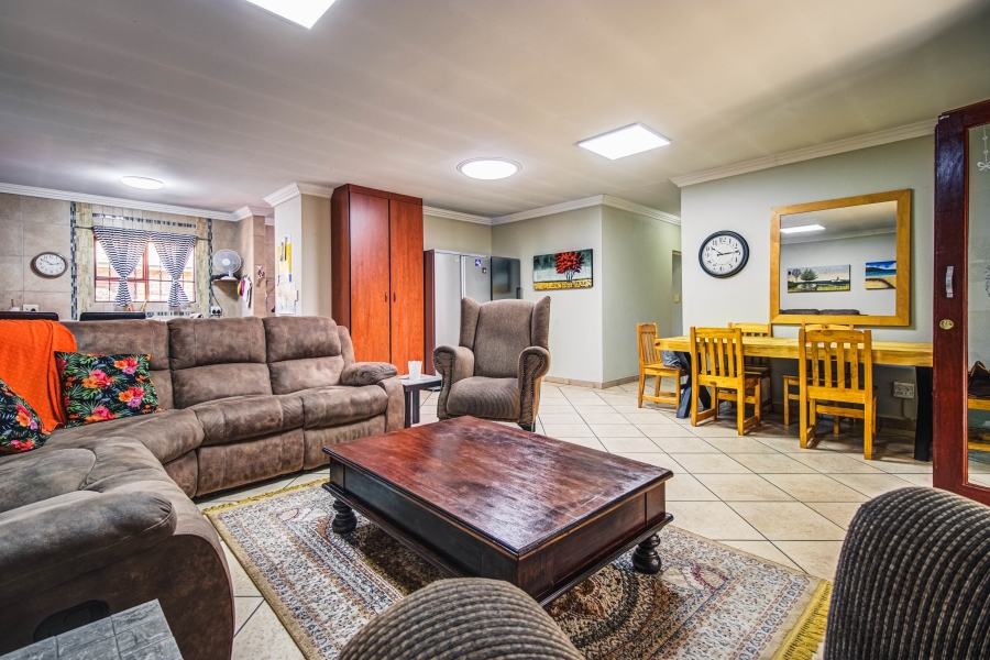 3 Bedroom Property for Sale in Bartlett Gauteng