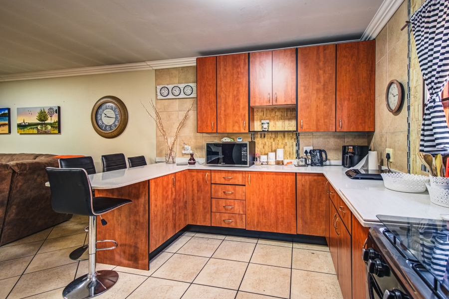 3 Bedroom Property for Sale in Bartlett Gauteng