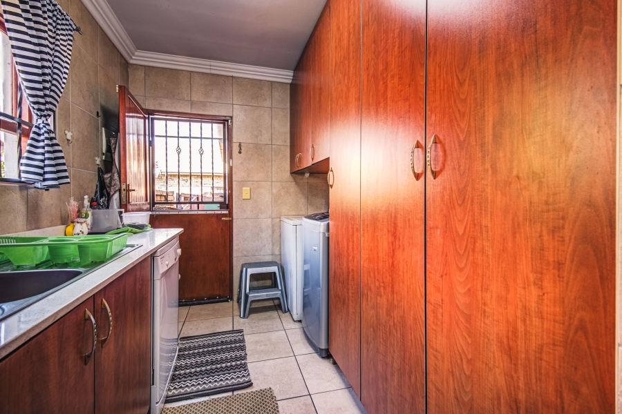 3 Bedroom Property for Sale in Bartlett Gauteng