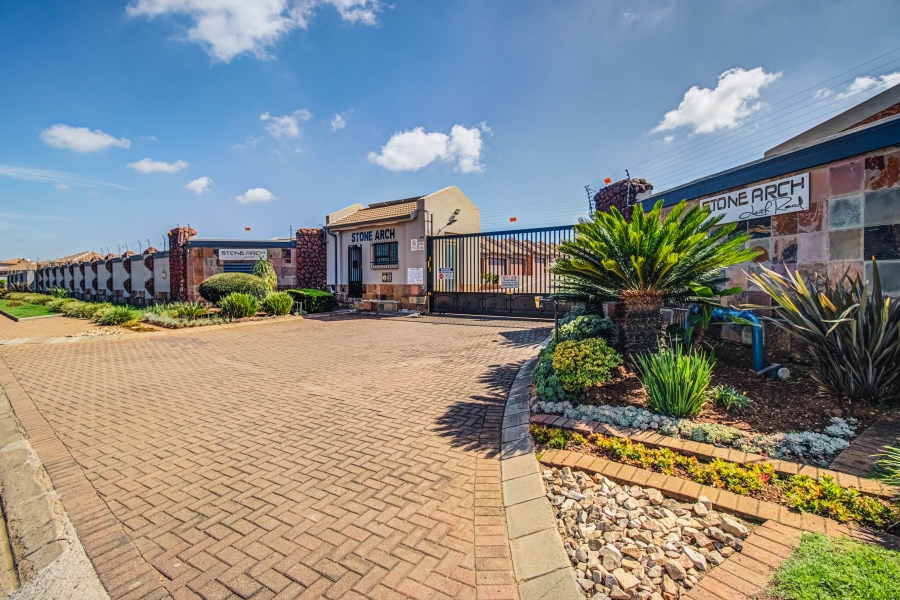 3 Bedroom Property for Sale in Bartlett Gauteng