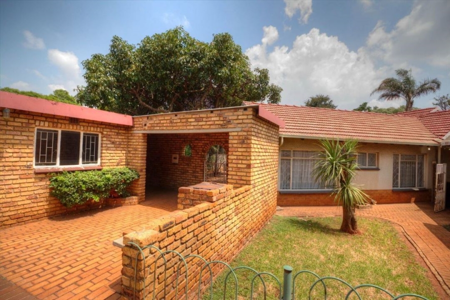 5 Bedroom Property for Sale in Witfield Gauteng