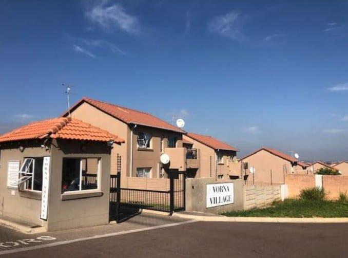 To Let 2 Bedroom Property for Rent in Vorna Valley Gauteng