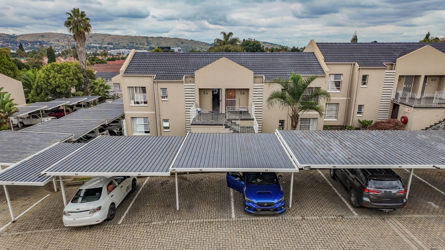 2 Bedroom Property for Sale in Bedford Gardens Gauteng