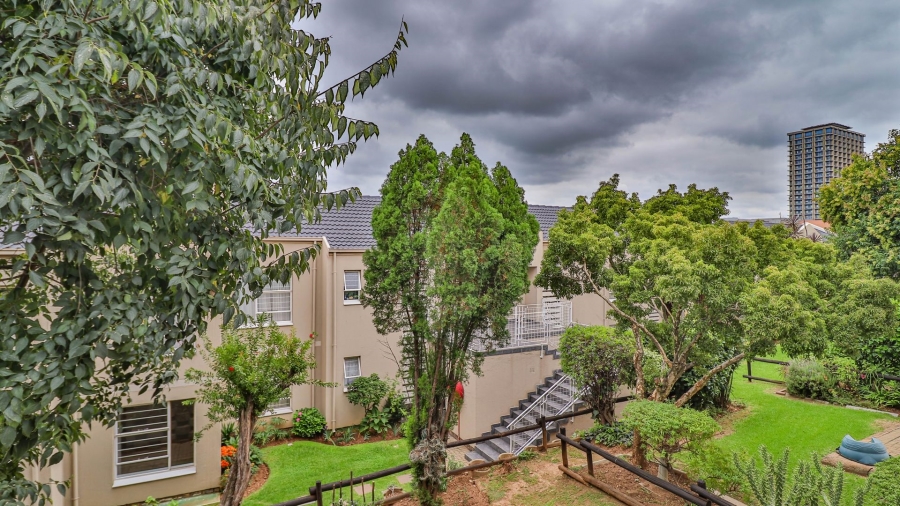 2 Bedroom Property for Sale in Bedford Gardens Gauteng