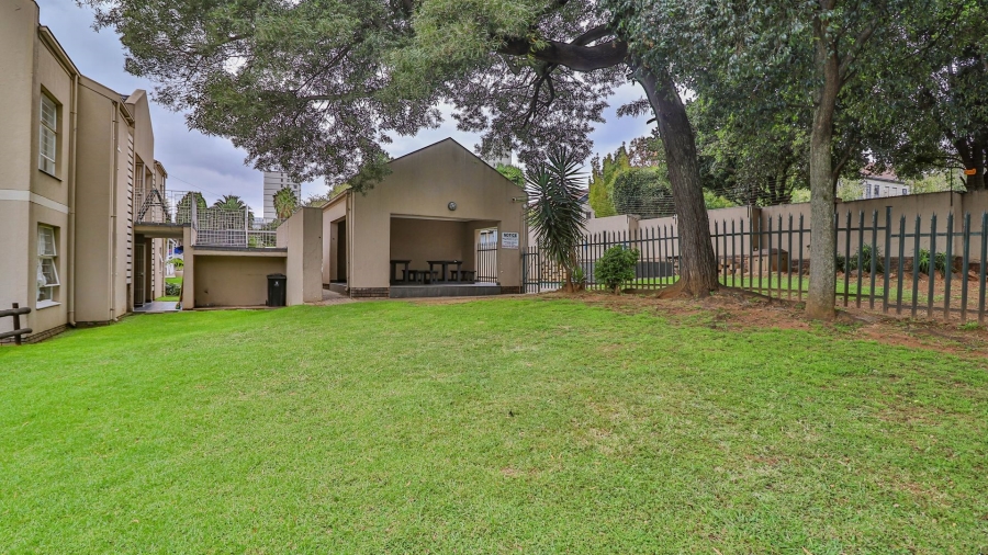 2 Bedroom Property for Sale in Bedford Gardens Gauteng