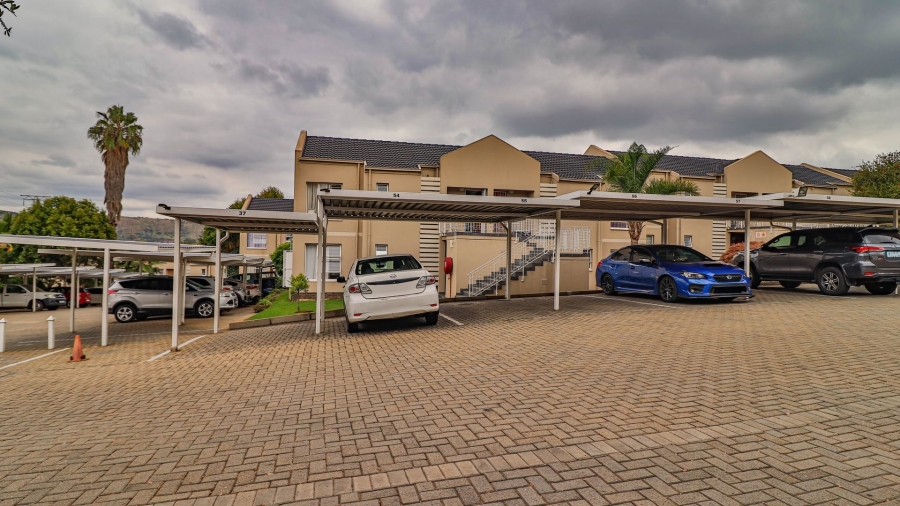 2 Bedroom Property for Sale in Bedford Gardens Gauteng