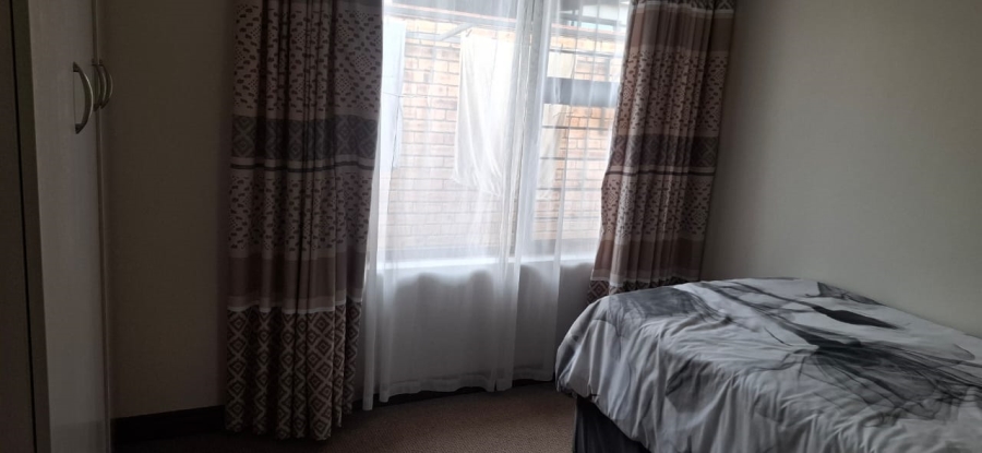 3 Bedroom Property for Sale in Brentwood Park AH Gauteng