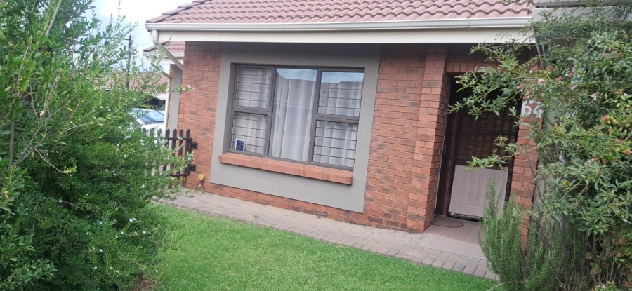3 Bedroom Property for Sale in Brentwood Park AH Gauteng