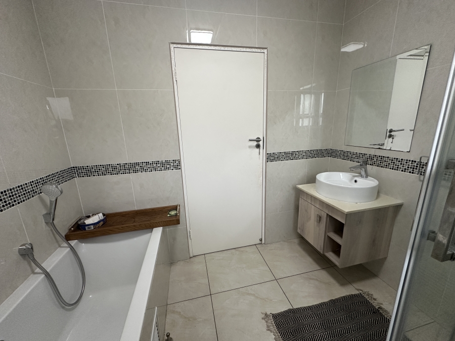 2 Bedroom Property for Sale in Noordhang Gauteng