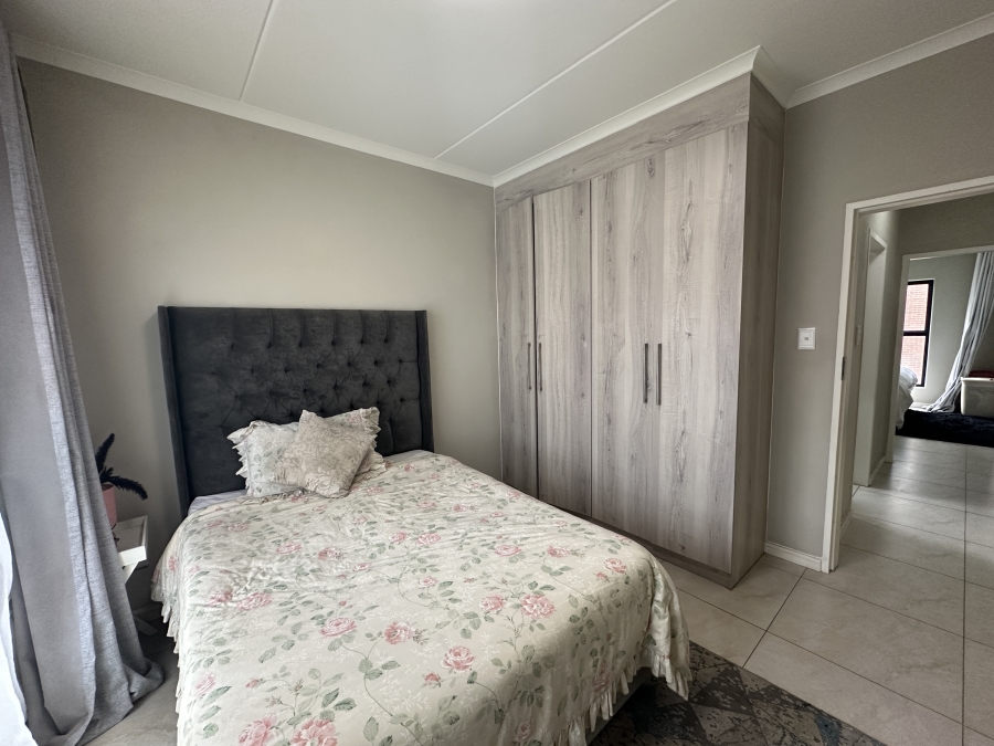 2 Bedroom Property for Sale in Noordhang Gauteng