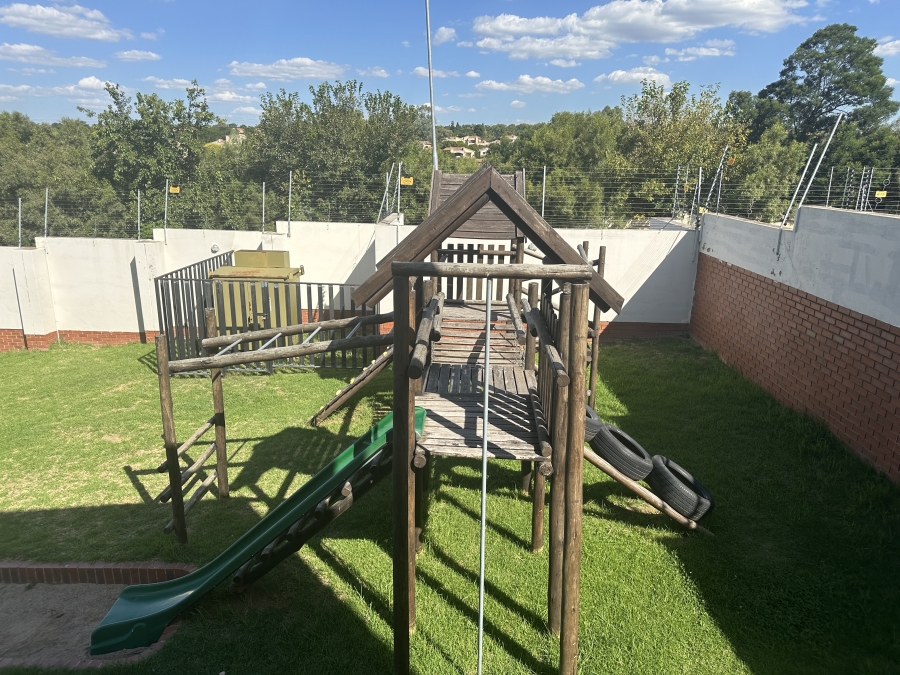 2 Bedroom Property for Sale in Noordhang Gauteng