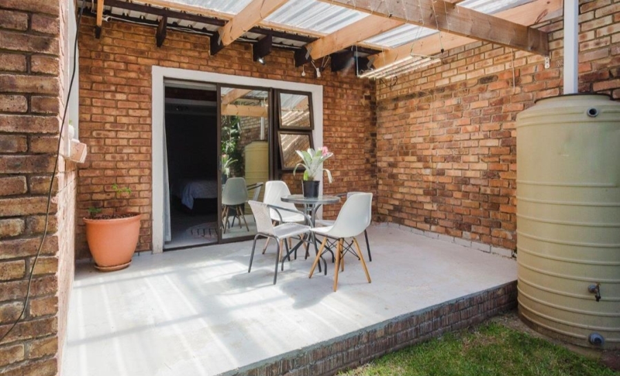 4 Bedroom Property for Sale in Glen Marais Gauteng