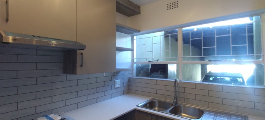 2 Bedroom Property for Sale in Farrarmere Gauteng