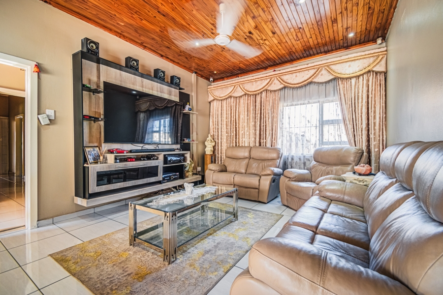 3 Bedroom Property for Sale in Primrose East Gauteng