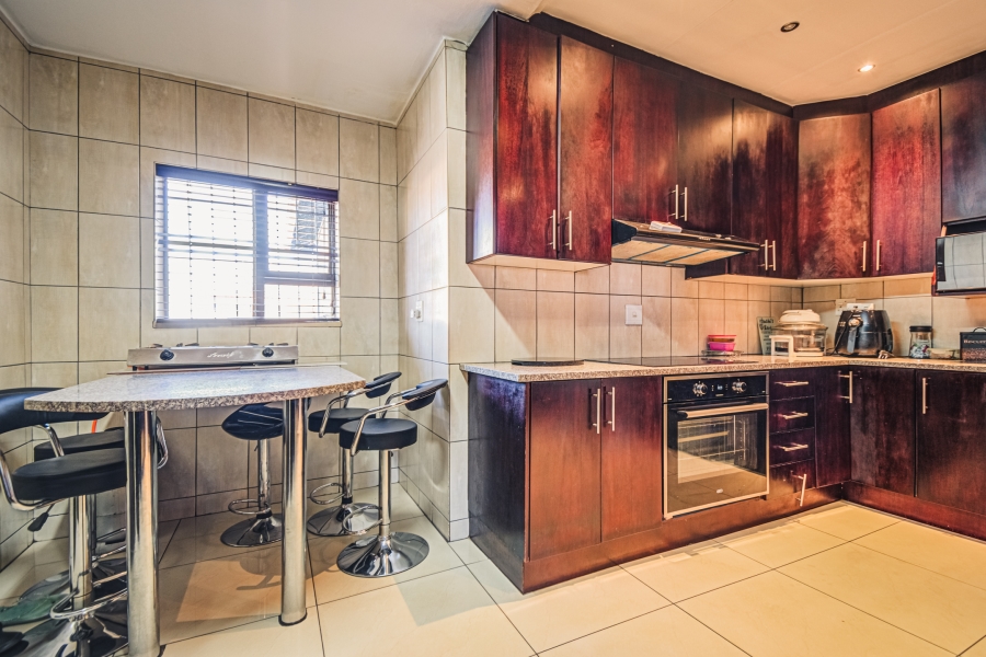 3 Bedroom Property for Sale in Primrose East Gauteng