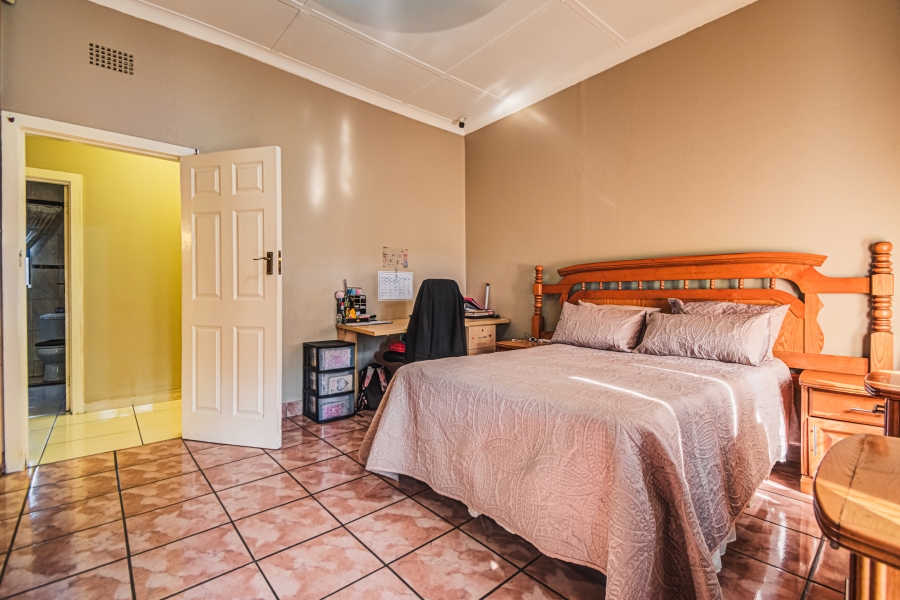 3 Bedroom Property for Sale in Primrose East Gauteng