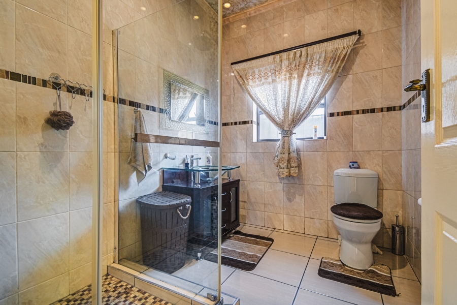3 Bedroom Property for Sale in Primrose East Gauteng