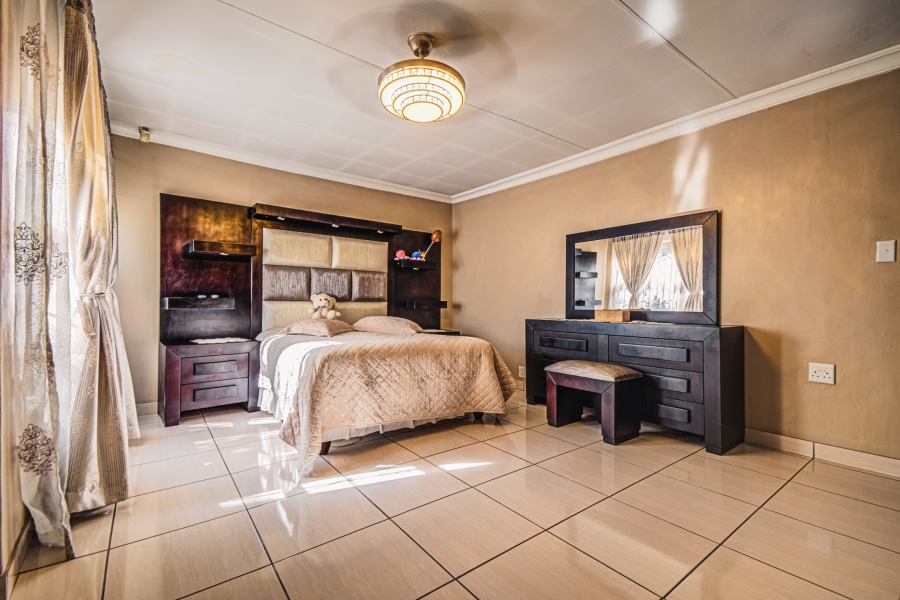 3 Bedroom Property for Sale in Primrose East Gauteng
