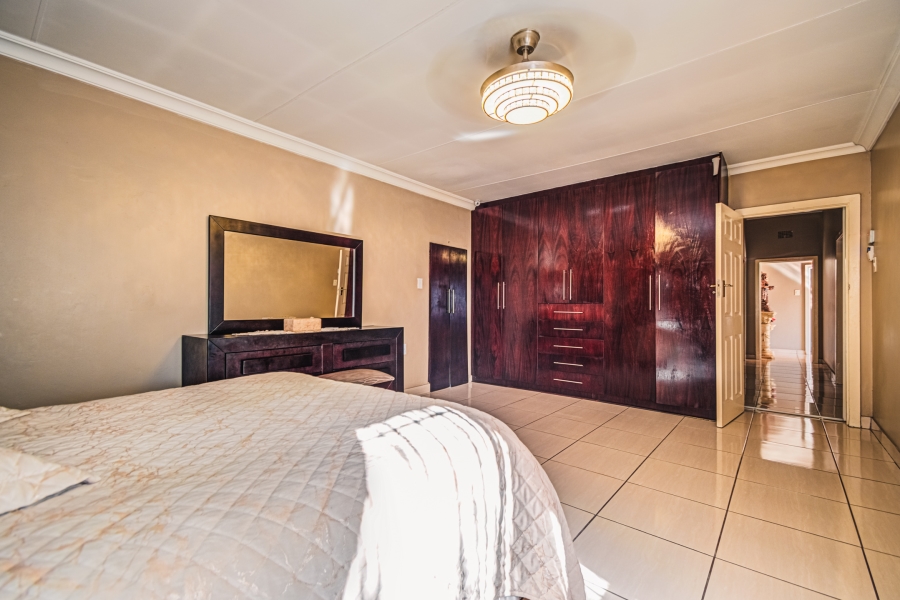3 Bedroom Property for Sale in Primrose East Gauteng