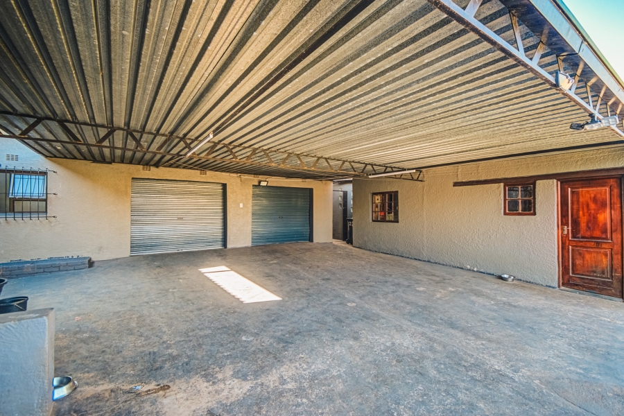 3 Bedroom Property for Sale in Primrose East Gauteng