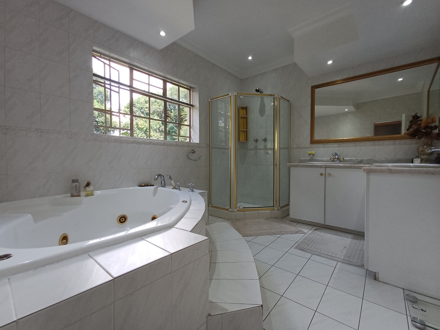 4 Bedroom Property for Sale in St Andrews Gauteng