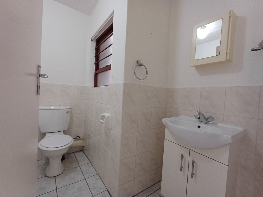 To Let 2 Bedroom Property for Rent in Dowerglen Ext 4 Gauteng
