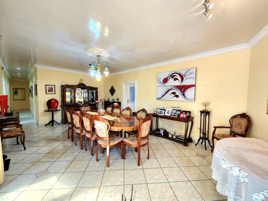 4 Bedroom Property for Sale in Winchester Hills Gauteng