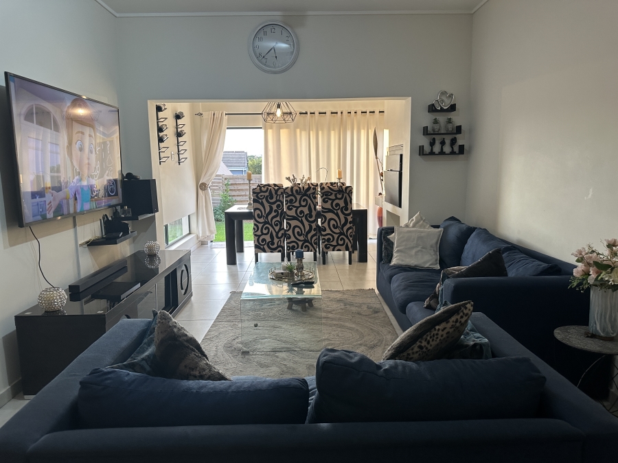 5 Bedroom Property for Sale in North Riding Gauteng