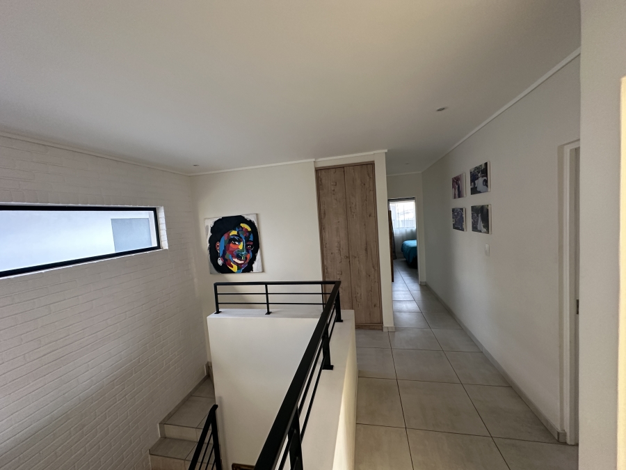 5 Bedroom Property for Sale in North Riding Gauteng