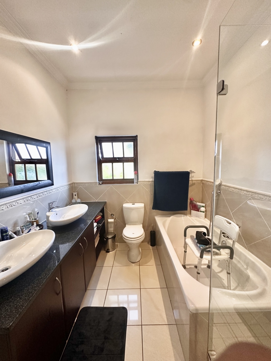3 Bedroom Property for Sale in Willaway Gauteng