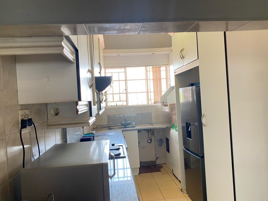 2 Bedroom Property for Sale in Benoni Central Gauteng