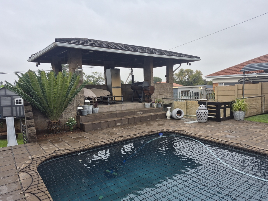 3 Bedroom Property for Sale in Gerdview Gauteng