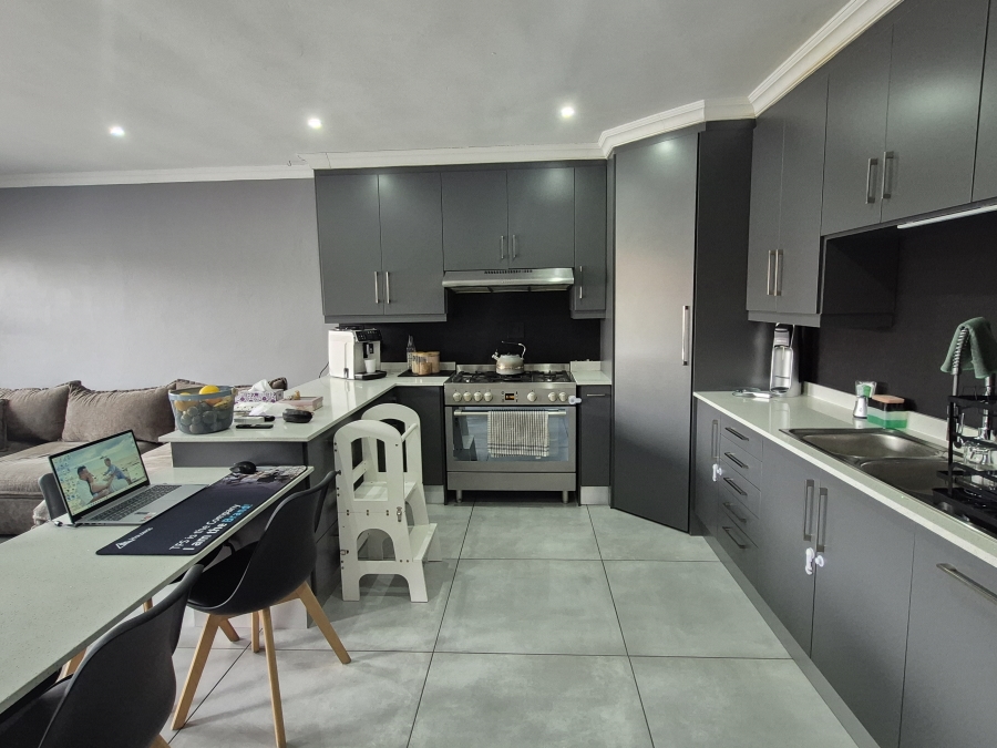 3 Bedroom Property for Sale in Gerdview Gauteng