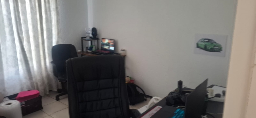 2 Bedroom Property for Sale in Brentwood Gauteng